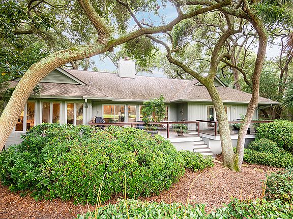 2nd image of 239 Sea Marsh Dr