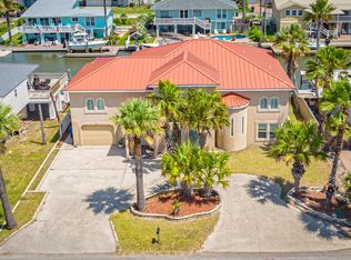 15 Curlew Dr, Rockport, TX 78382