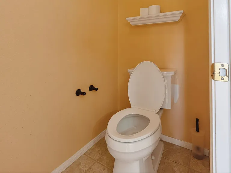 10009 Kika Ct — Photo 18