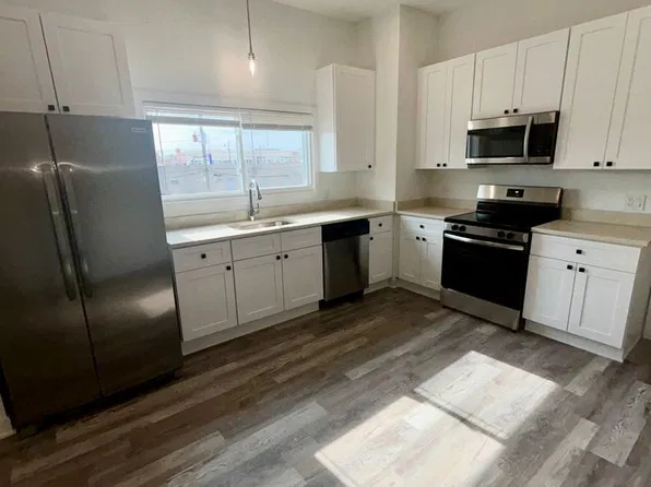 9130 South Houston Avenue, 9130 S Houston Ave #2R, Chicago, IL 60617