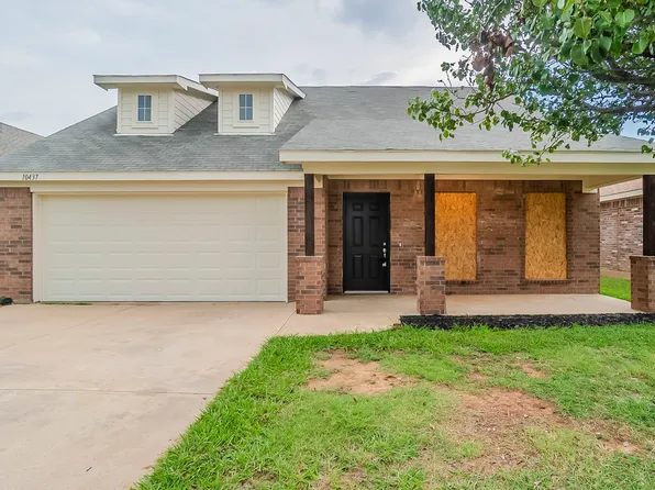 10437 Manhassett Dr, Fort Worth, TX 76140
