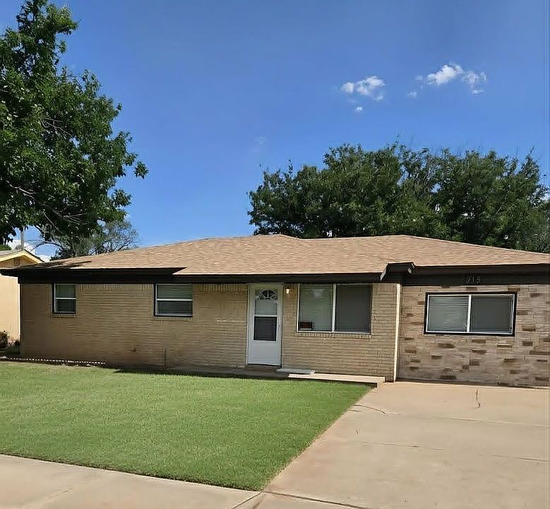 1st image of 1213 Comer Dr