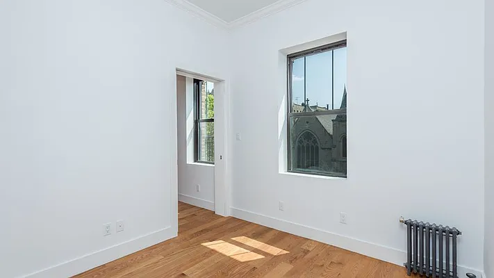 Rented by Nooklyn NYC LLC | media 12