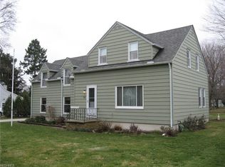 64 Lee Rd, Painesville, OH 44077