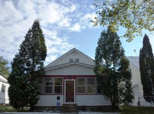 1694 Ivy Ave E, Saint Paul, MN 55106