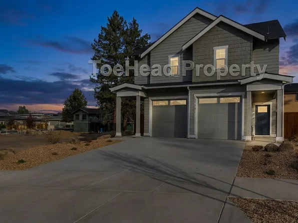 63266 NW Ski Ln, Bend, OR 97703