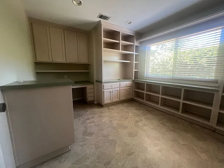2732 Nantucket Pl — Photo 23