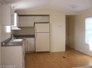 370 Cunningham Loop Rd, Thomasville, NC 27360