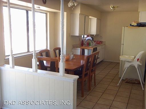 4th image of 2621 Aquatic Ln