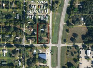 1425 N Bridge St, Labelle, FL 33935