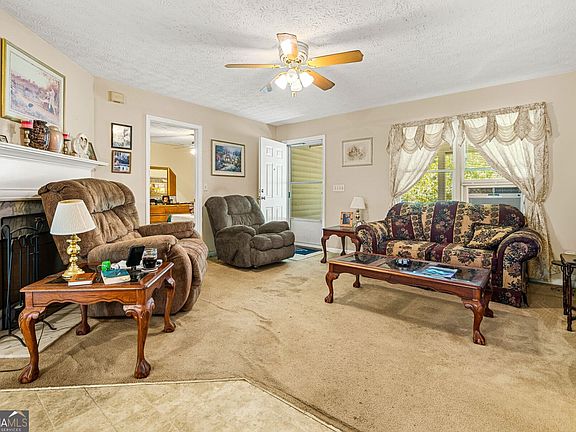 4th image of 211 Island Shoals Rd