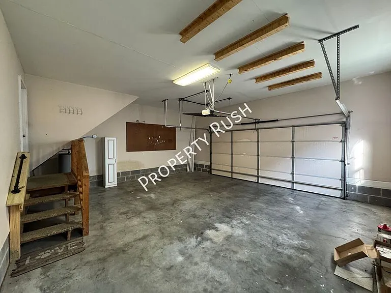 196 Blue Heron Dr — Photo 49
