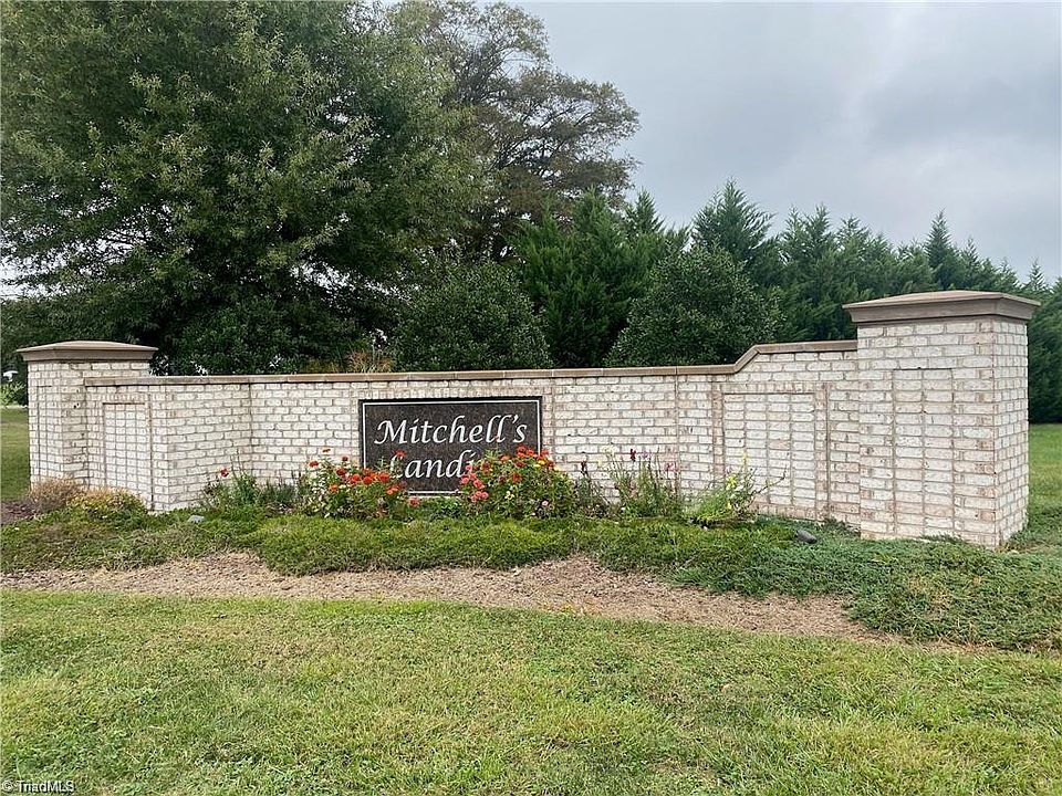 2nd image of 417 Mitchells Landing Way