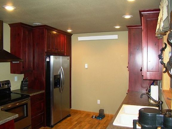 Kitchen - main level