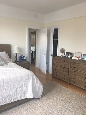 Rented by Rachel Realty | media 36