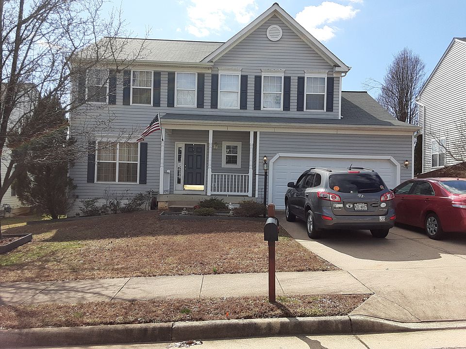 1st image of 7 Chadwick Dr