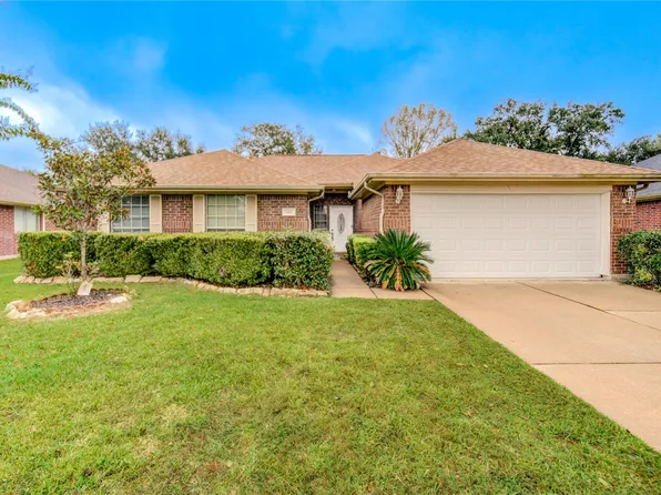 1411 Township Ct, Rosenberg, TX 77471