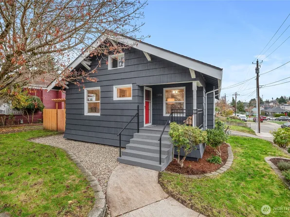 1202 Broadway Avenue, Bremerton, WA 98337