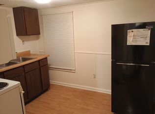 908 E 23rd St #2, Ashtabula, OH 44004