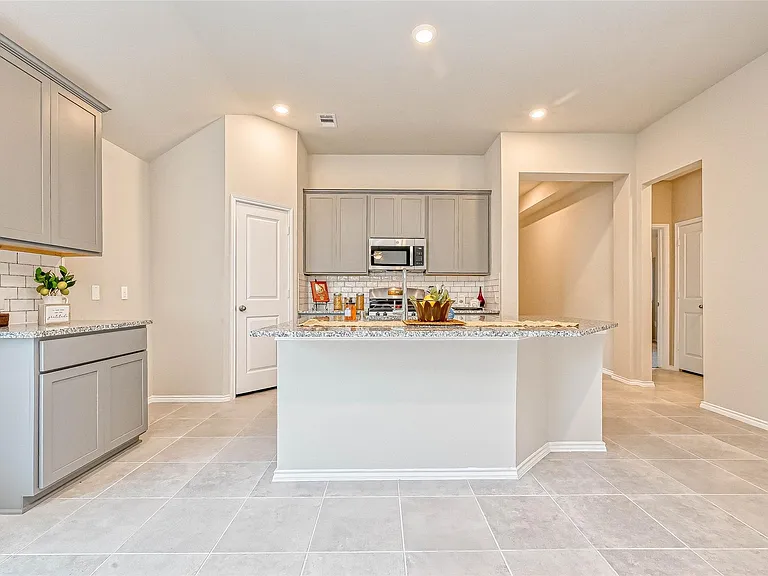 2639 Prairie Star Ln — Photo 14