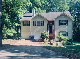 353 Wildwood Ct, Lawrenceville, GA 30046
