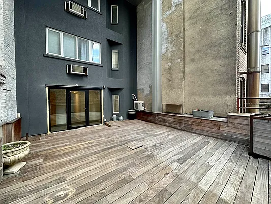 Rented by Oxford Property Group | media 32