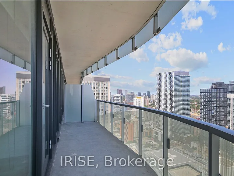 197 Yonge St #3405 — Photo 15