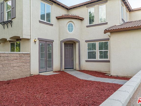 3rd image of 3089 Bridgewater Cir