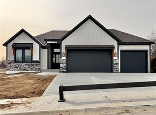 9173 N Montgall Ave, Kansas City, MO 64156