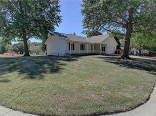 305 Toucan St, Raymore, MO 64083