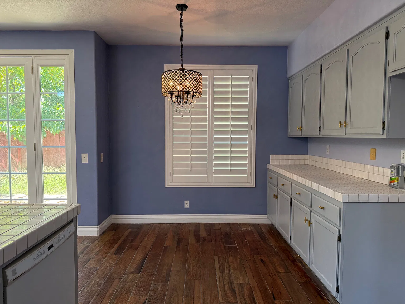 4 bed, 2216 sqft, $3,500 — Photo 2