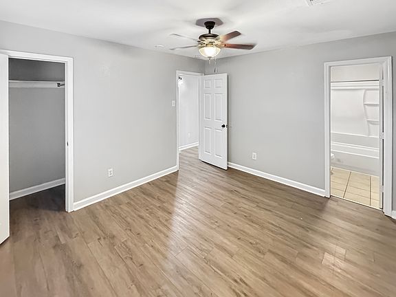 2nd image of 2512 Mexico St