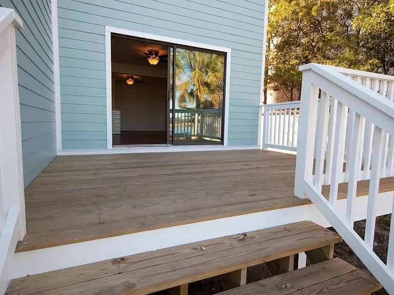 Private porch