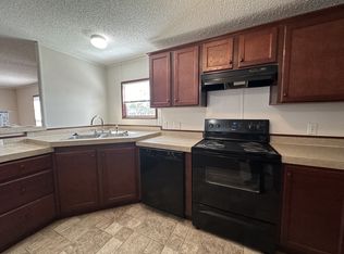 249 Vevay Dr E, Mason, MI 48854