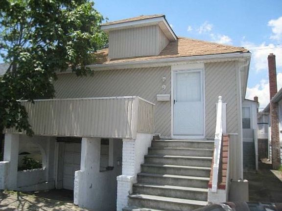 3rd image of 93 Georgia Ave
