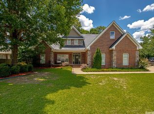 2711 Pinehurst Cir, Benton, AR 72019