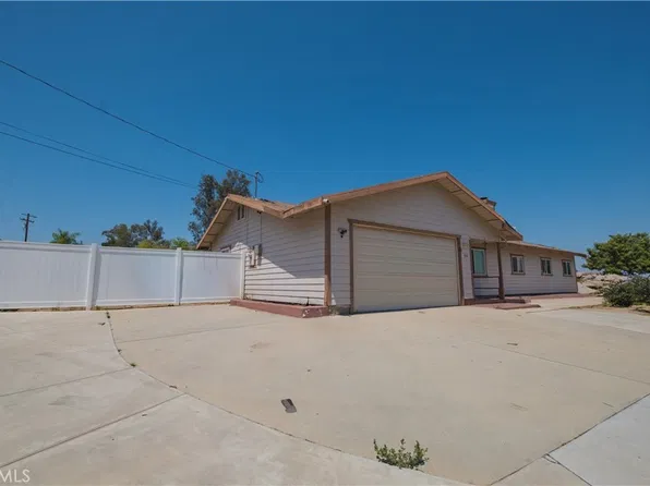 1104 Navajo Rd, Perris, CA 92570