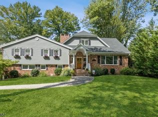 2013 Dogwood Dr, Scotch Plains, NJ 07076