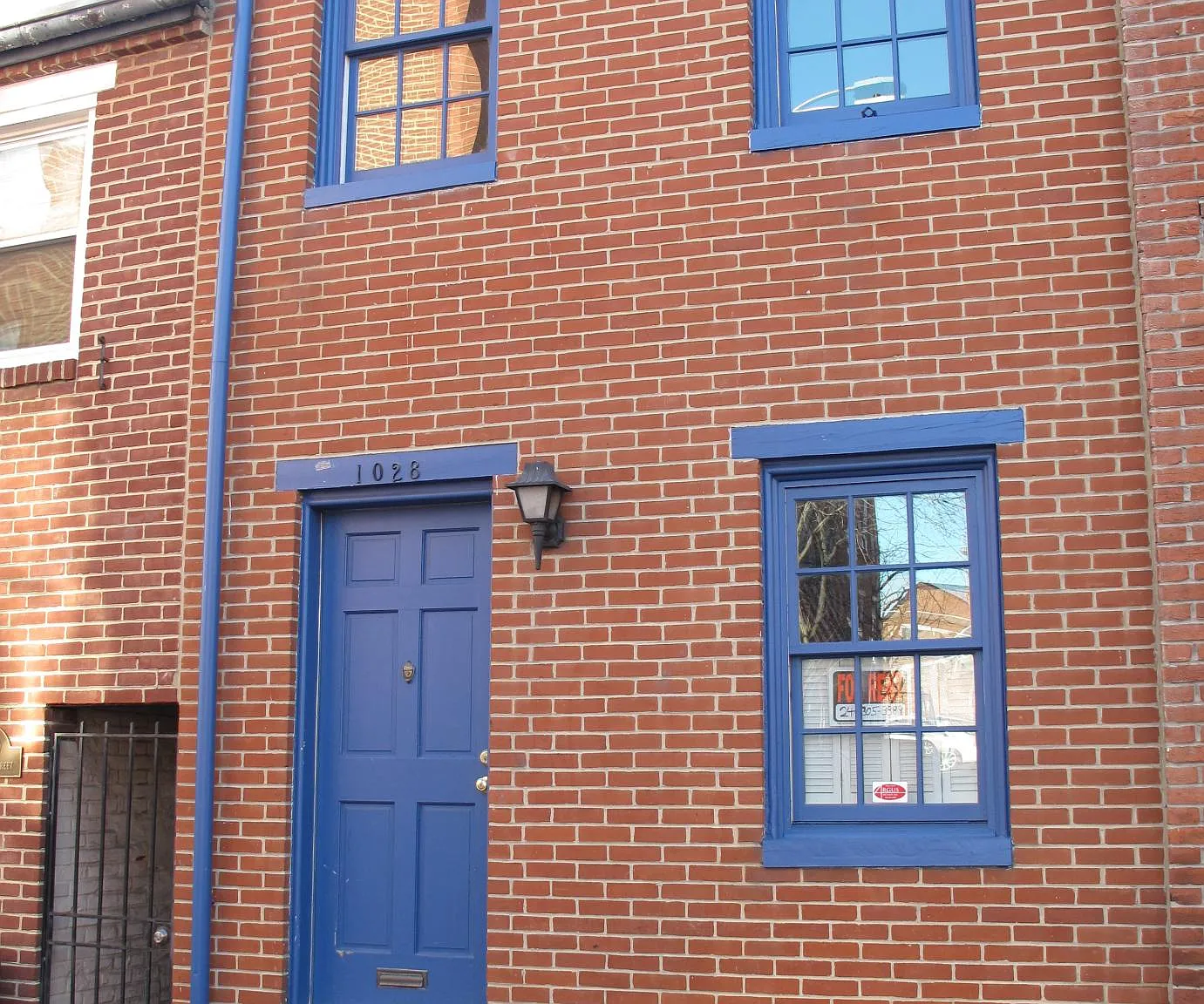 2 bed, 1.5 bath, 1290 sqft, $1,890 — Photo 1