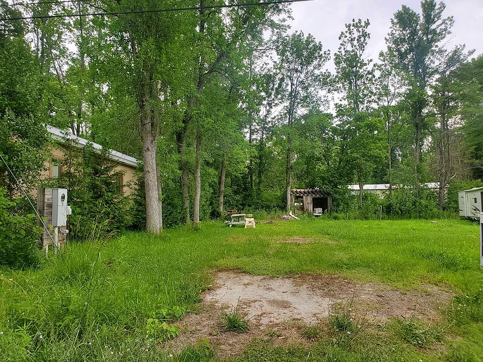 2nd image of 37 Elm Ave