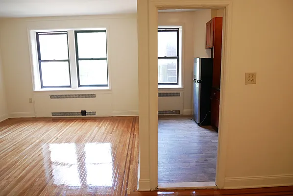 Rented by Voro, LLC | media 8