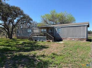 776 Fm 237, Victoria, TX 77905