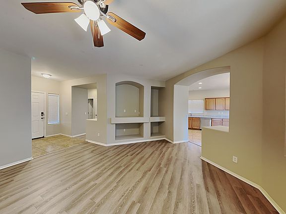 4th image of 18803 E Superstition Dr