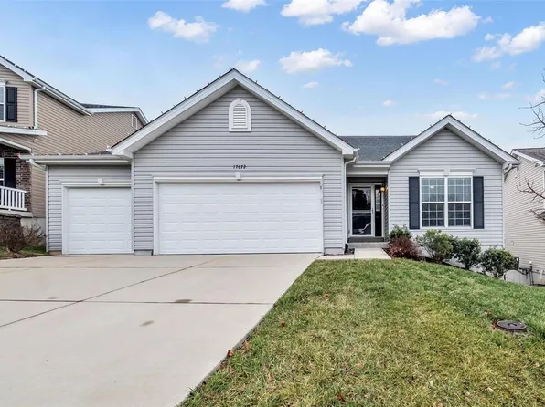 17672 Rockwood Arbor Dr, Eureka, MO 63025
