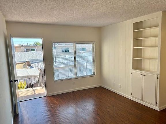 2nd image of 4629 Bancroft St APT 6