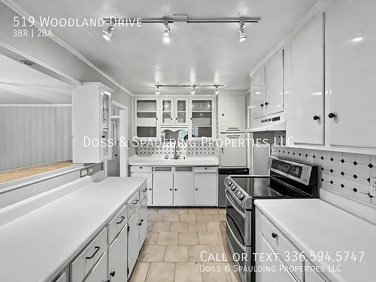 519 Woodland Dr — Photo 11