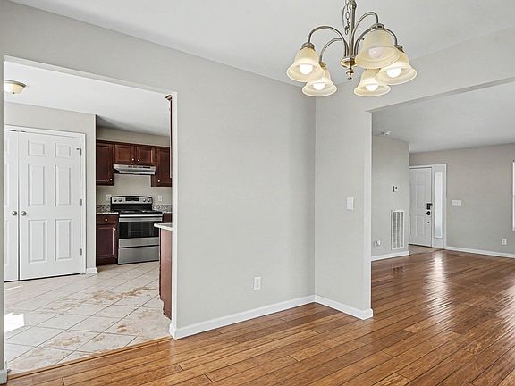 4th image of 1405 Goodnight Ct