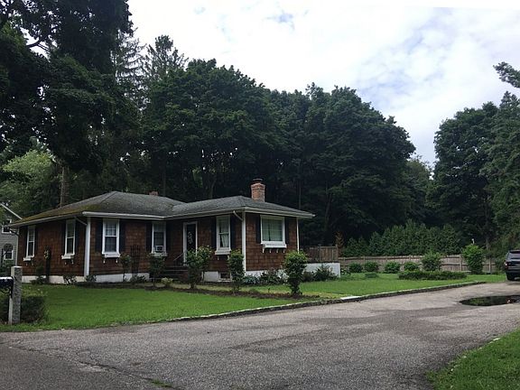 3rd image of 18 Hope Rd