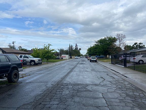4th image of 7574 Skelton Way