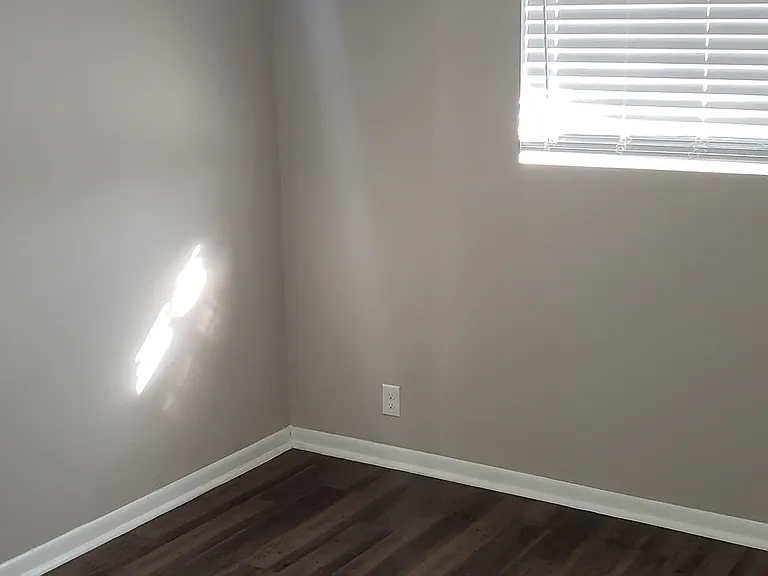 737 Commerce St #2A — Photo 10